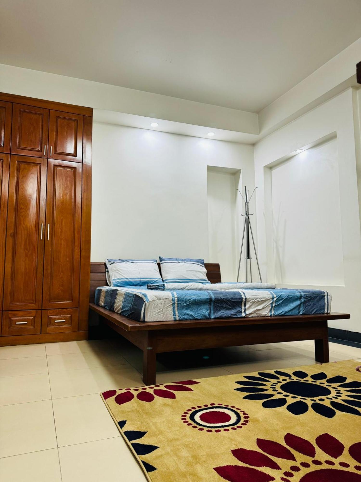 Max Aparthotel