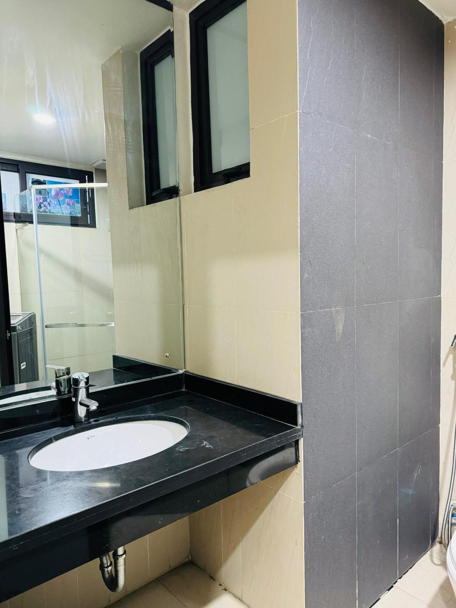 Max Aparthotel Hanoi